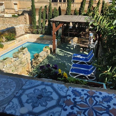 Bed and Breakfast The Garden Gate Sannat Pokoj fotografie