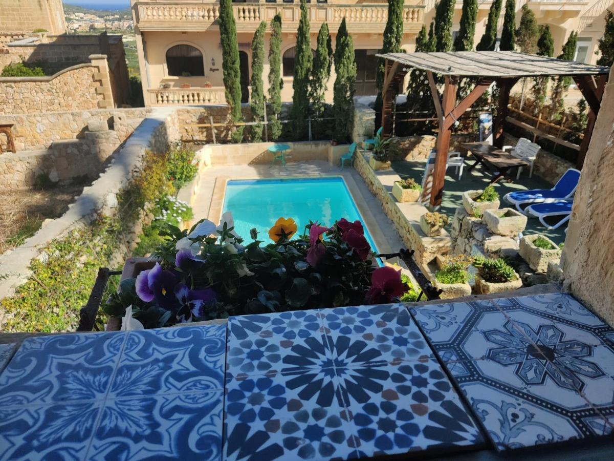 Bed and Breakfast The Garden Gate Sannat Exteriér fotografie